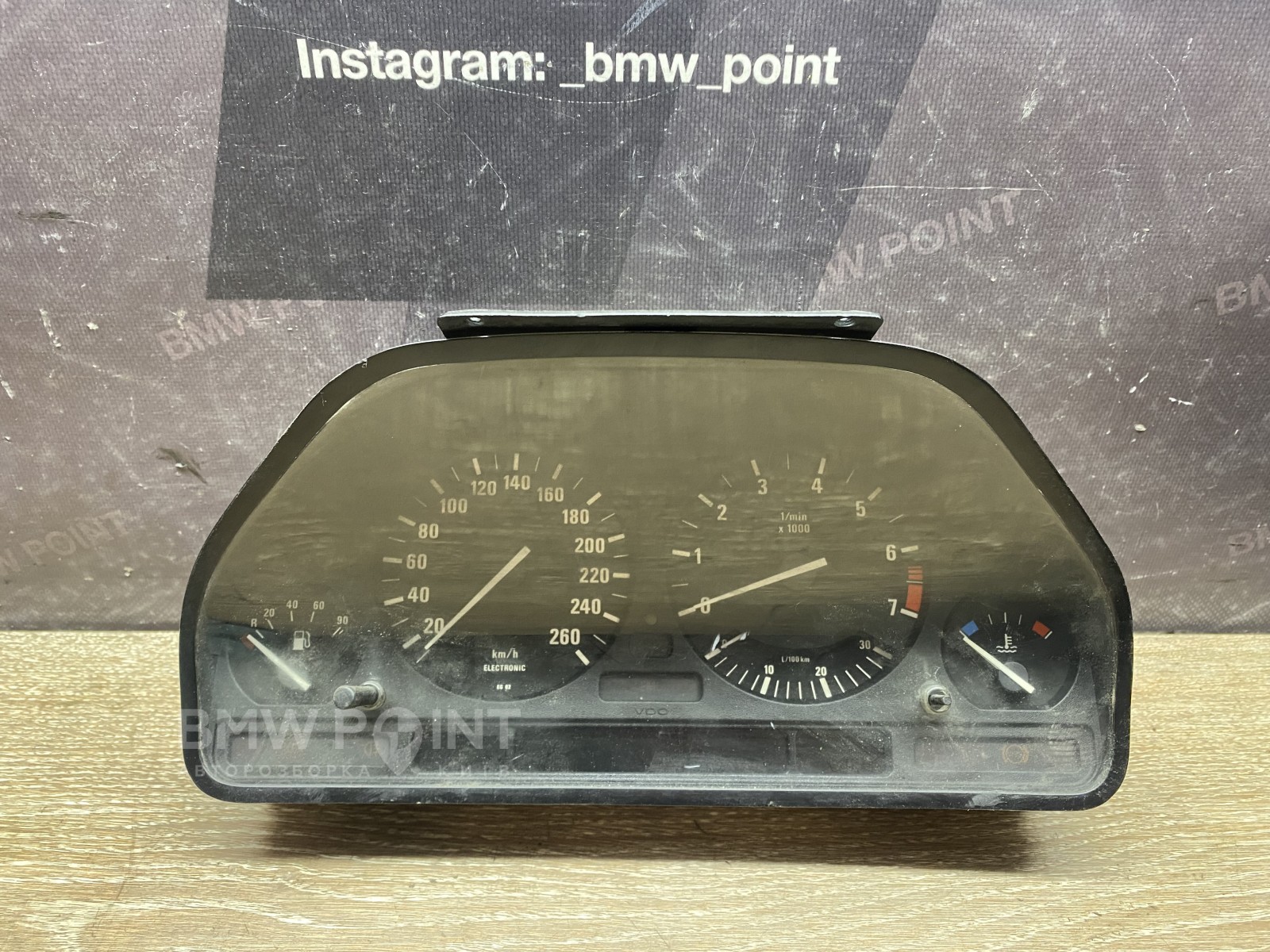 Панель приладів BMW E34 (АКПП) бензин VDO